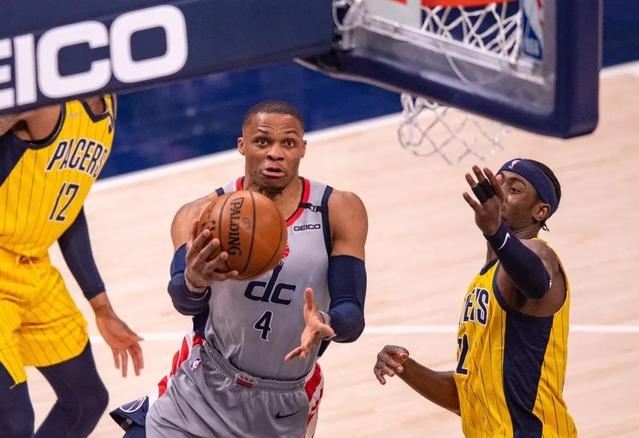 黄石基地 黄石基地